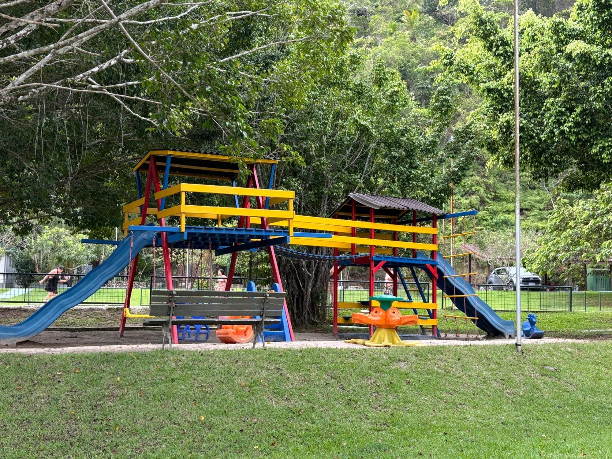 Condominio Com Muita Diversao Toninhas Ubatuba Zewnętrze zdjęcie